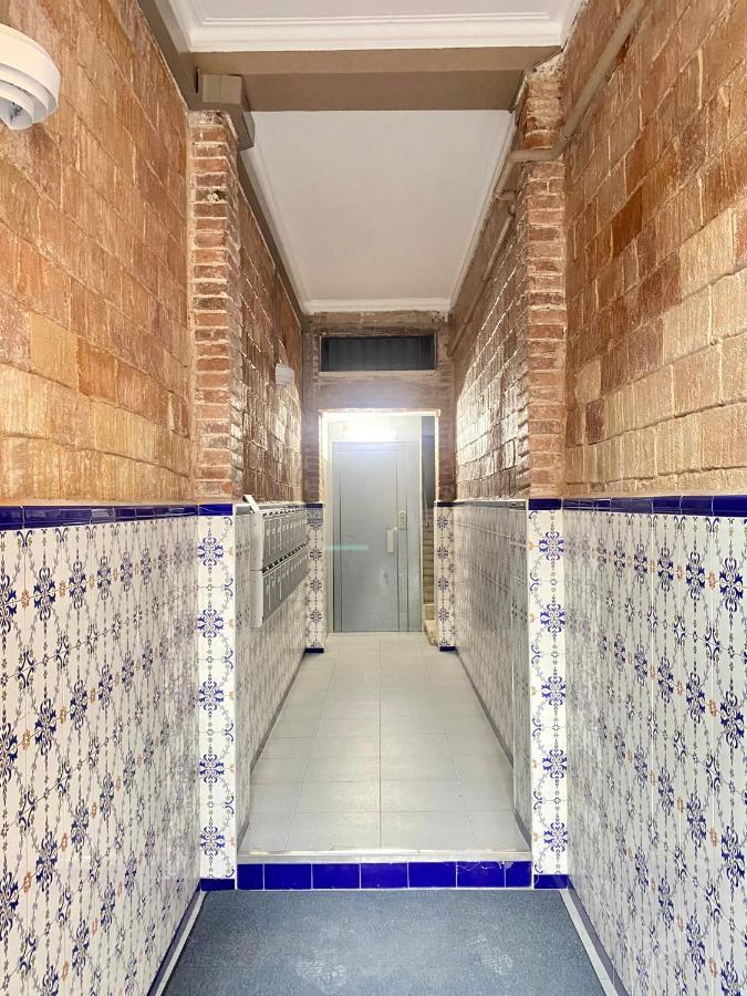 Lovely Loft Near Barcelona Center Exterior foto